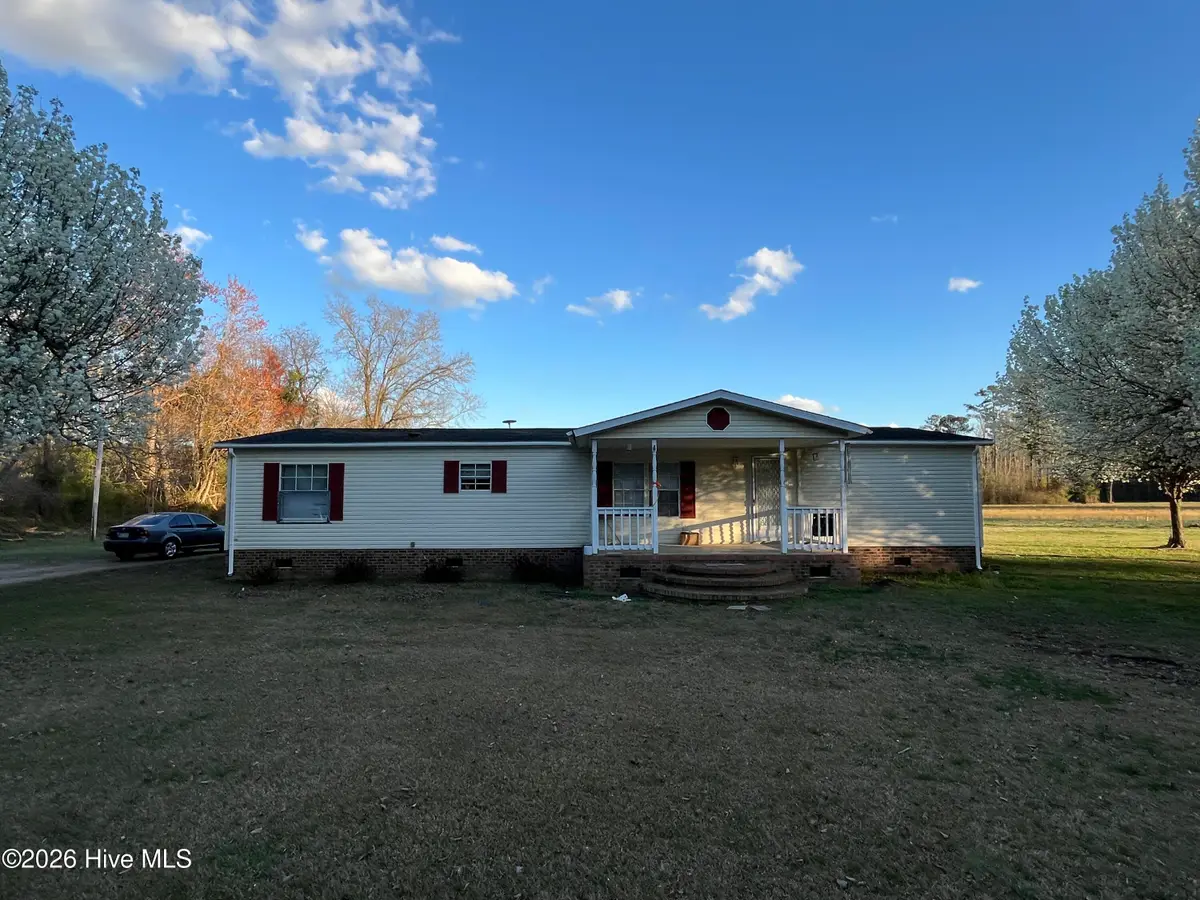 2185 Peacock Road, Whiteville, NC 28472 - #1