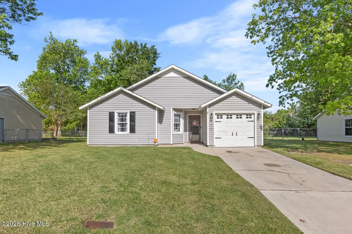 411 Hunting Green Drive, Jacksonville, NC 28546 - #1