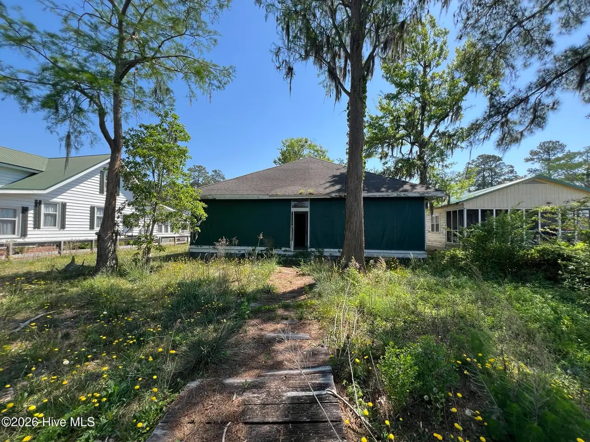 1194 White Lake Drive, Elizabethtown, NC 28337 - #1