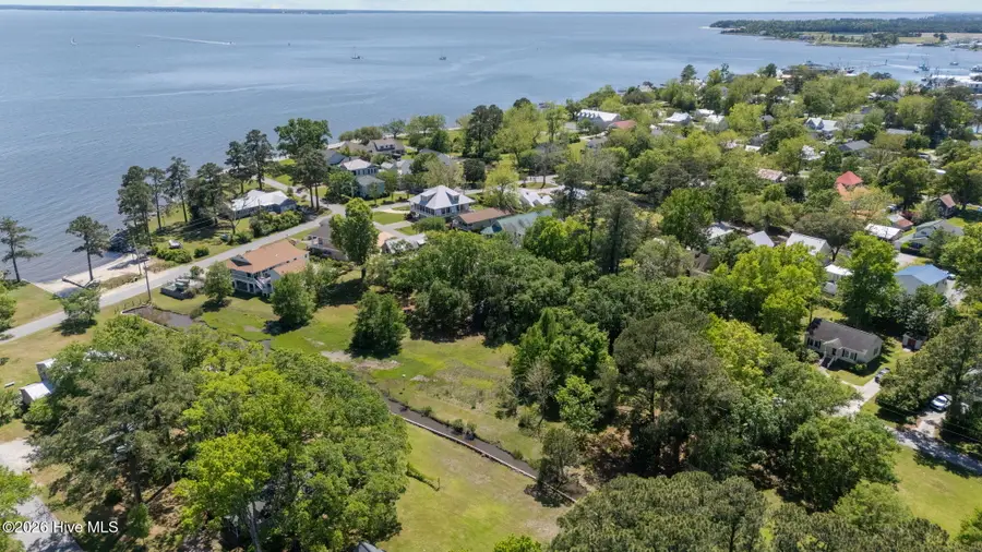 360 Vandemere Street, Oriental, NC 28571 - #2