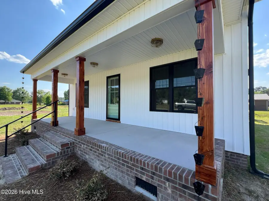 133 Hillside Street, Clarkton, NC 28433 - #3