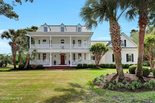 2240 Deepwood Drive, Wilmington, NC 28405