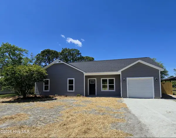 107 N Queen Street, Hubert, NC 28539