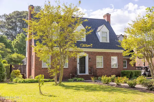 208 S Moseley Street, Edenton, NC 27932