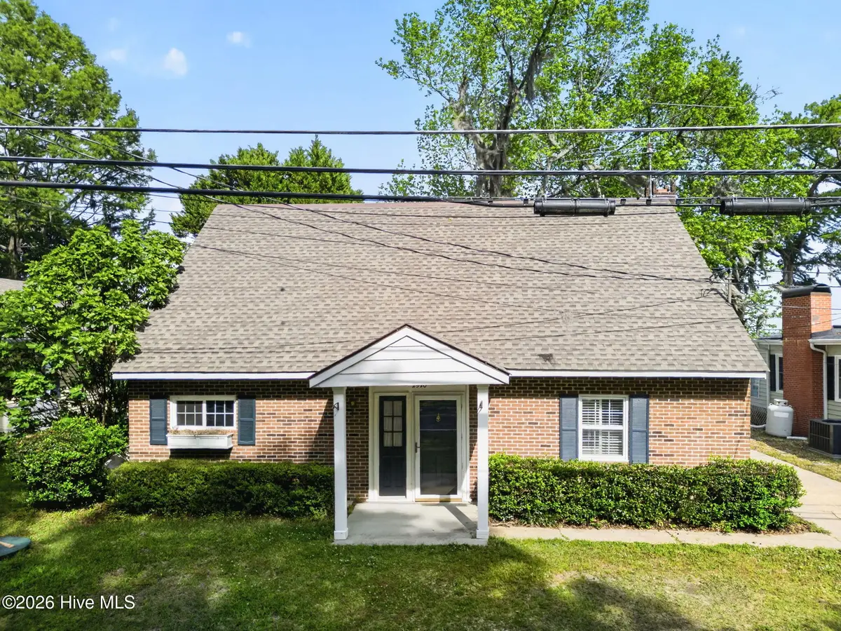 2910 Canal Cove Road, Lake Waccamaw, NC 28450 - #1