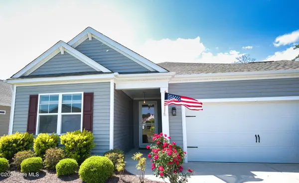 3078 Crescent Lake Drive, Calabash, NC 28467