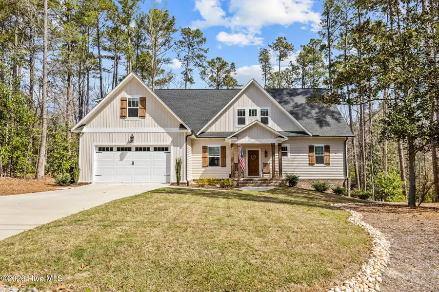 182 Lakeview Drive, Whispering Pines, NC 28327 - #2