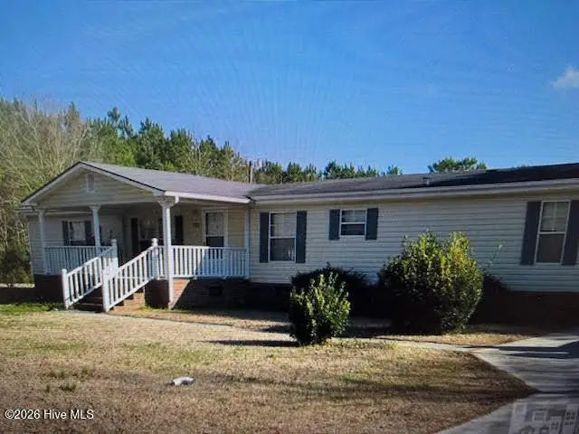 393 W Ridge Street, Rose Hill, NC 28458 - #1