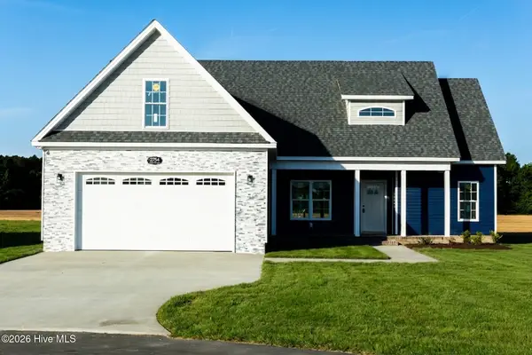 2754 Whitaker Glen Drive, Farmville, NC 27828