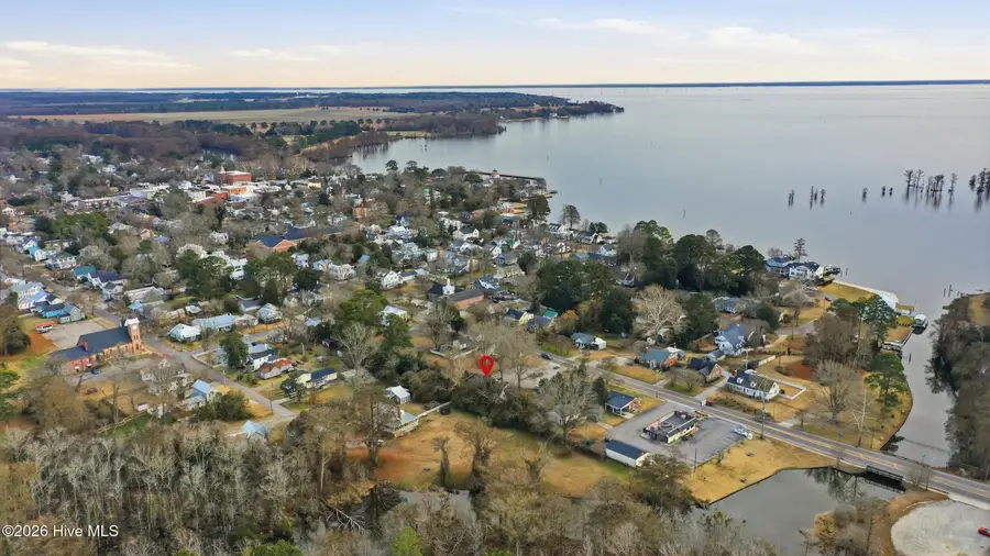 312 W Queen Street, Edenton, NC 27932 - #2