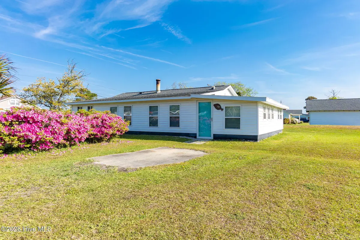 187 Mullens Drive, Harkers Island, NC 28531 - #1