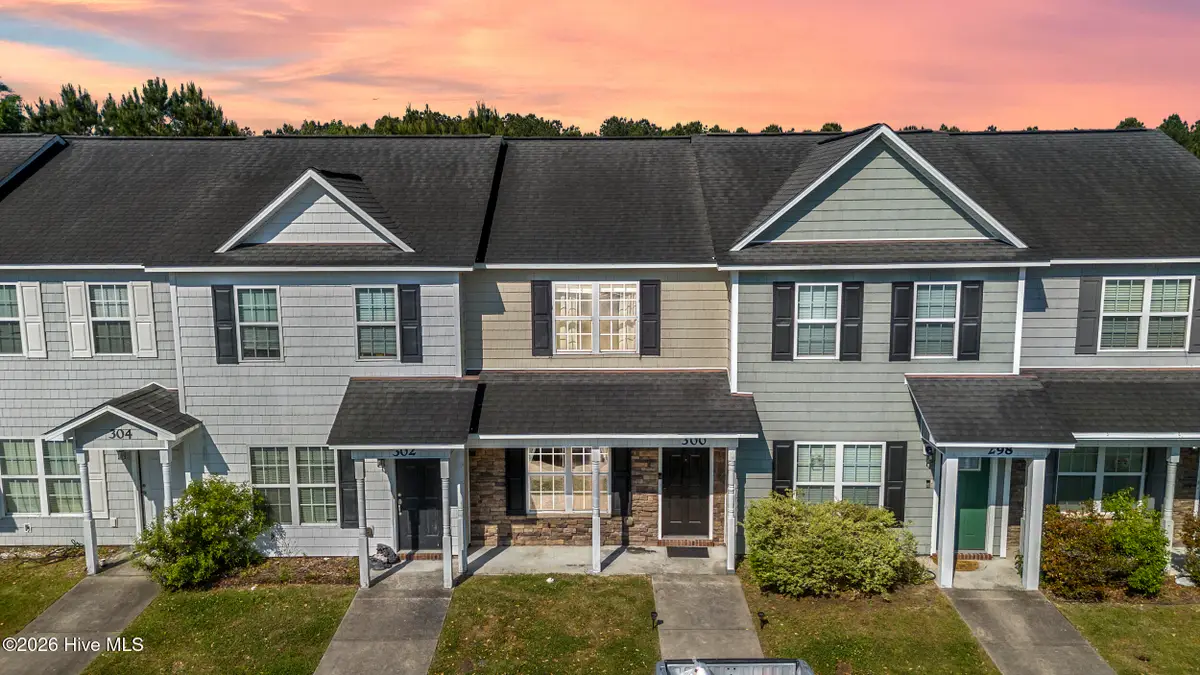300 Caldwell Loop, Jacksonville, NC 28546 - #1