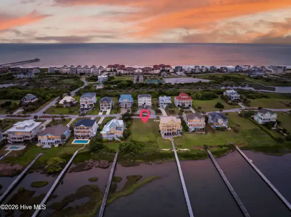 37 Sailview Drive, North Topsail Beach, NC 28460