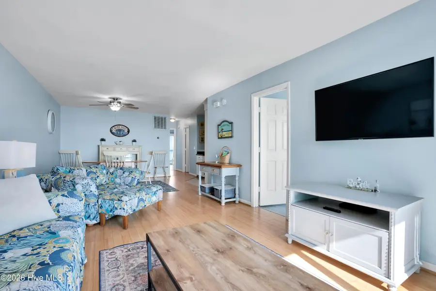 1013 Carolina Beach Avenue N #3d, Carolina Beach, NC 28428 - #3