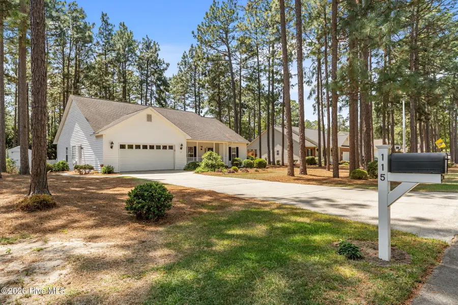 115 Vincent Way, Aberdeen, NC 28315 - #2