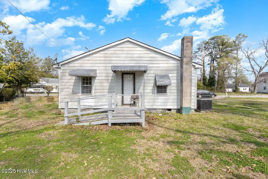 4355 Wallace Street, Farmville, NC 27828 - #2