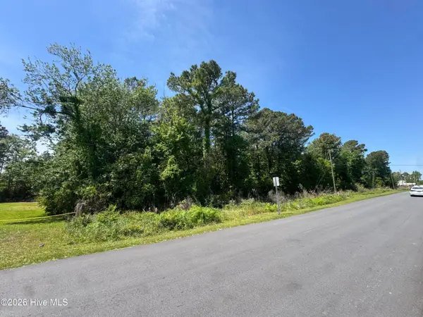 308 Borroughs Road, Holly Ridge, NC 28445