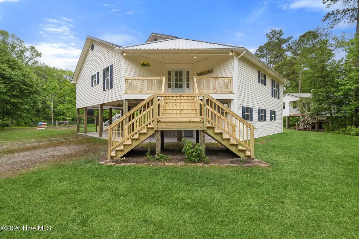 614 Cape Fear Drive, Burgaw, NC 28425 - #1