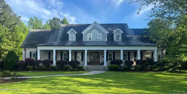 100 Winestone Place, Jacksonville, NC 28546