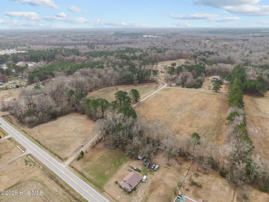 679 V A Merritt Lane, Grimesland, NC 27837 - #2