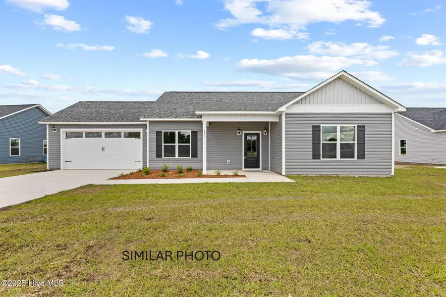 406 Wade Drive, Richlands, NC 28574 - #2