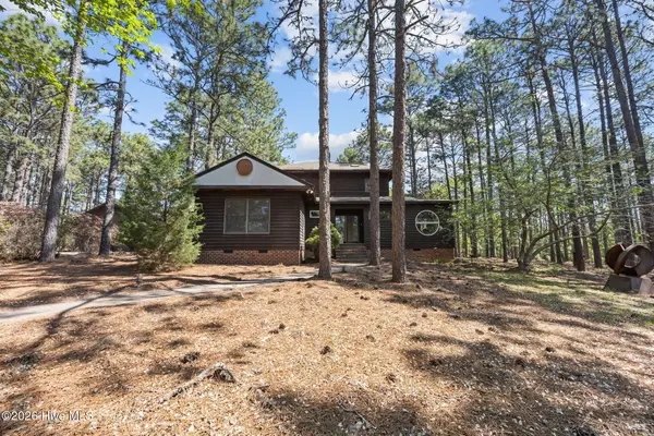 155 Harmony Lane, Southern Pines, NC 28387