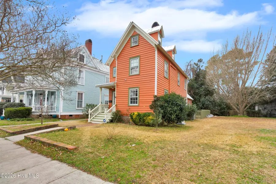 409 Hancock Street, New Bern, NC 28562 - #2