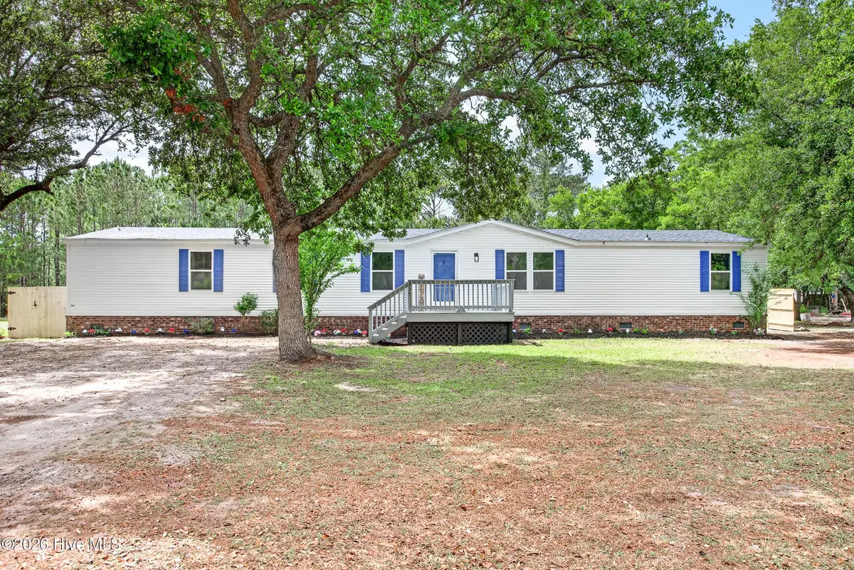 335 Queens Haven Road, Hubert, NC 28539 - #1