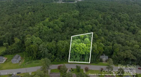 1818 Spruce Street, Fayetteville, NC 28303