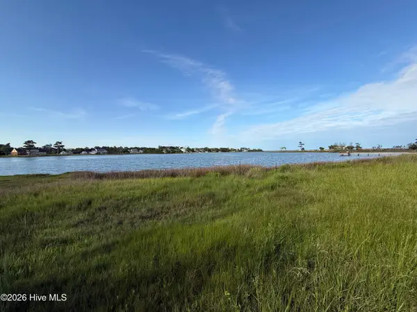 564 Sheldrake Court, Beaufort, NC 28516