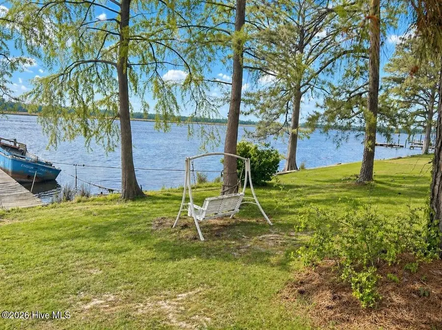 402 Madam Moores Lane, New Bern, NC 28562 - #3