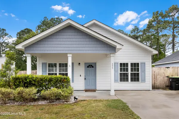 335 Dwight Street, Holly Ridge, NC 28445