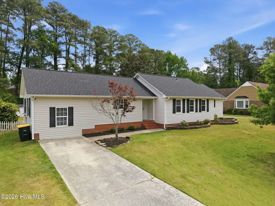 208 Avalon Lane, Greenville, NC 27858 - #2