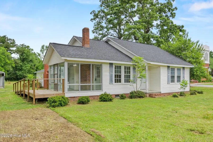523 Hallsboro Road S, Hallsboro, NC 28442 - #2