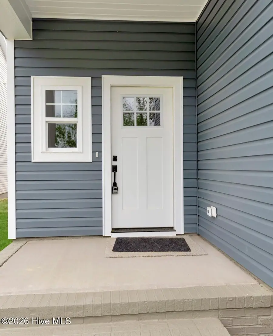 418 Summit Street, Aberdeen, NC 28315 - #2