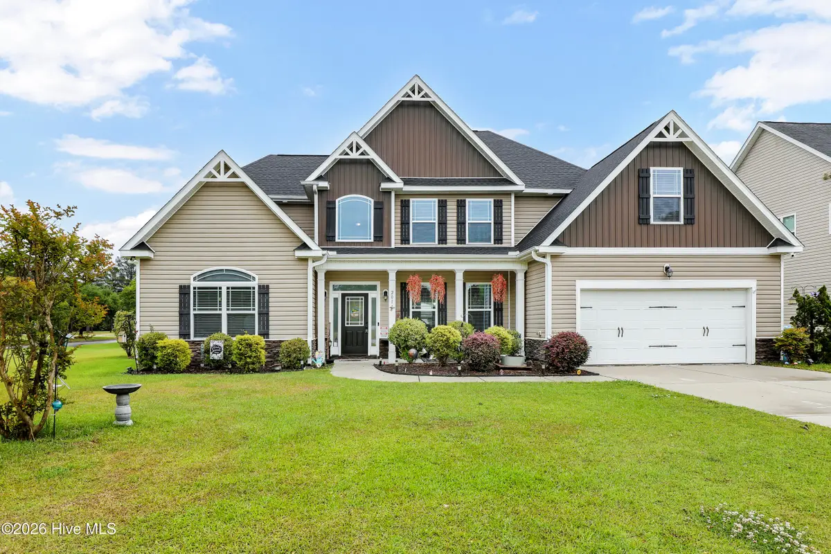 201 Wedgefield Circle, Maple Hill, NC 28454 - #1