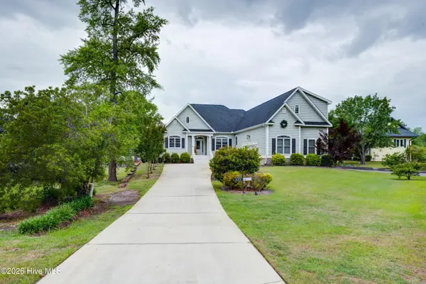 113 Bowline Road, New Bern, NC 28562