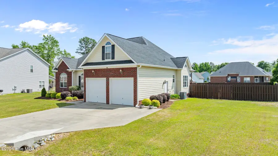 102 Davelin Place, Goldsboro, NC 27530 - #2