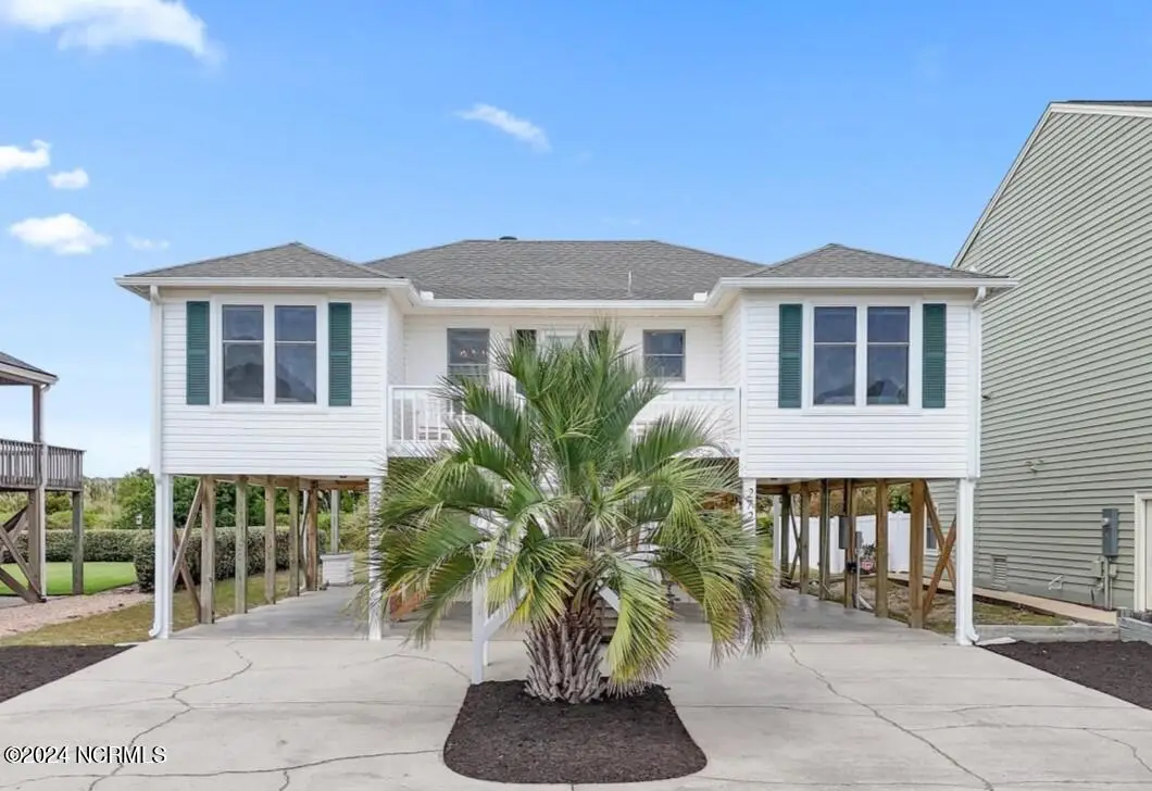 272 Brunswick Avenue W, Holden Beach, NC 28462 - #1
