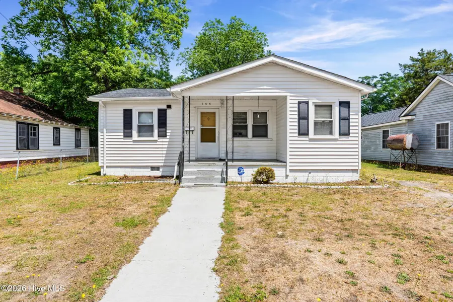 506 Charlotte Street, Hamlet, NC 28345 - #2