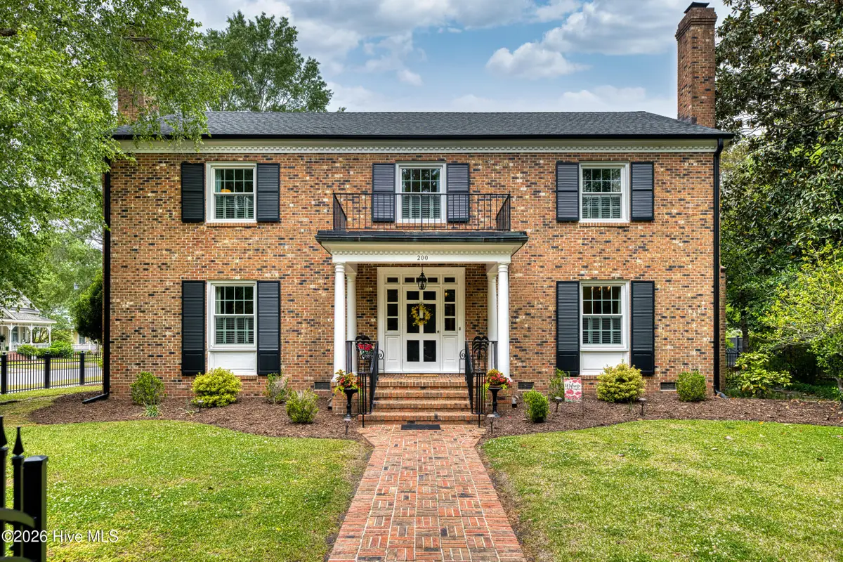 200 E Park Avenue, Tarboro, NC 27886 - #1