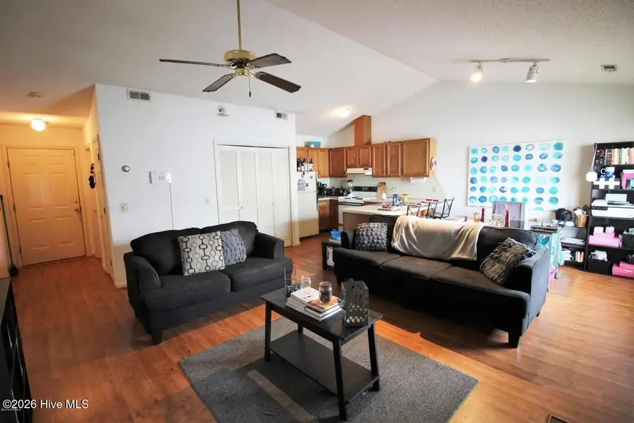 113 W Victoria Court #E, Greenville, NC 27834 - #3