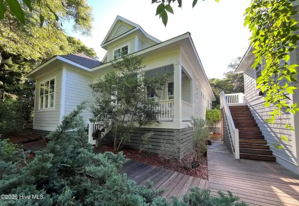 18 Three Flipper Trail, Bald Head Island, NC 28461