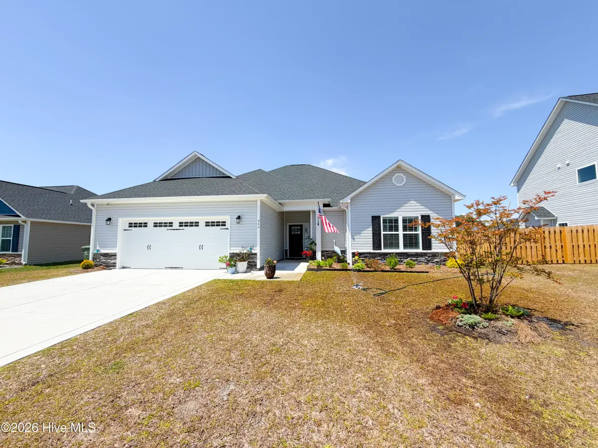 466 Pebble Shore Drive, Sneads Ferry, NC 28460 - #1