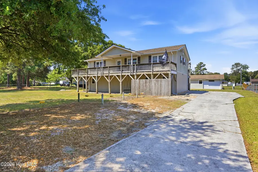 109 Gull Drive, Sneads Ferry, NC 28460 - #2