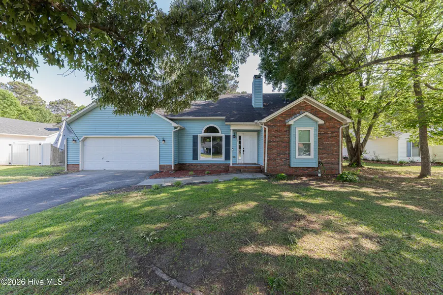 185 Baytree Drive, Jacksonville, NC 28546 - #2