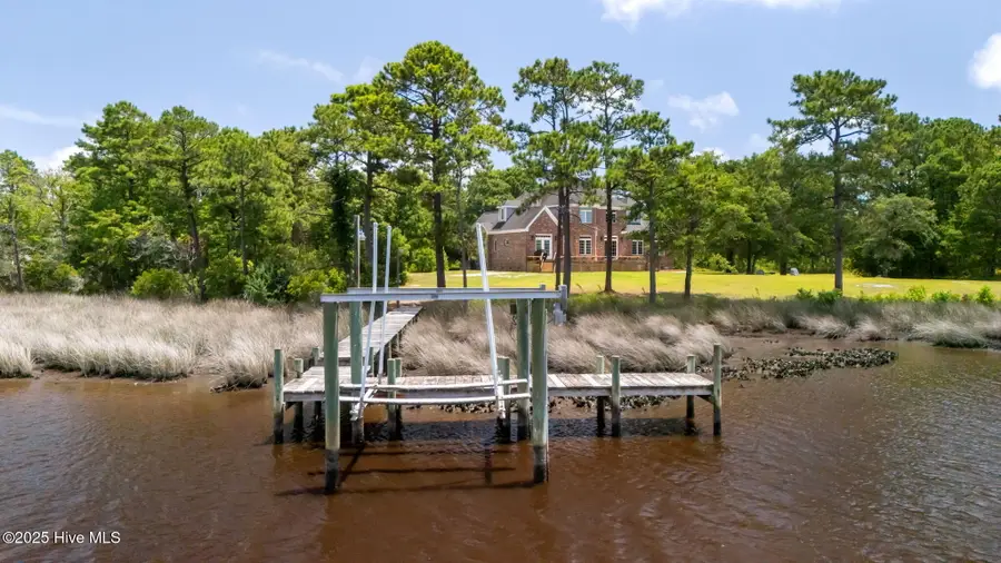421 Old Swansboro Road, Newport, NC 28570 - #2