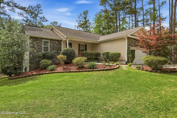708 N Glenwood Trail, Southern Pines, NC 28387
