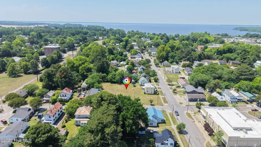 202 E Albemarle Street, Edenton, NC 27932 - #2