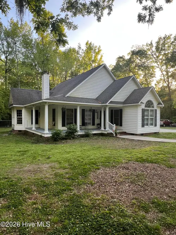 169 Bradshaw Road, Bladenboro, NC 28320